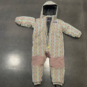 EUC Patagonia Snow Pile snowsuit, size 2T